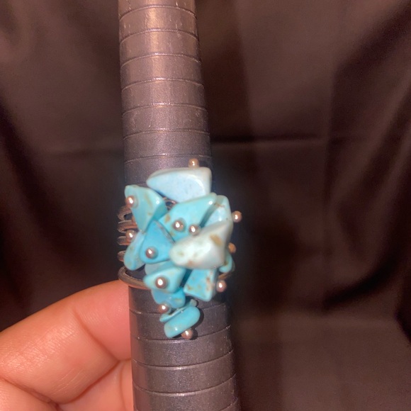 Turquoise Silver Ring - Picture 7 of 9